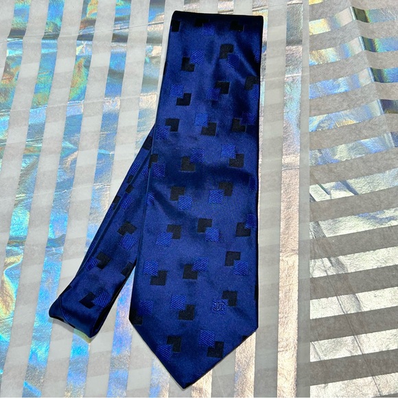 Chanel Necktie EUC - Picture 2 of 7